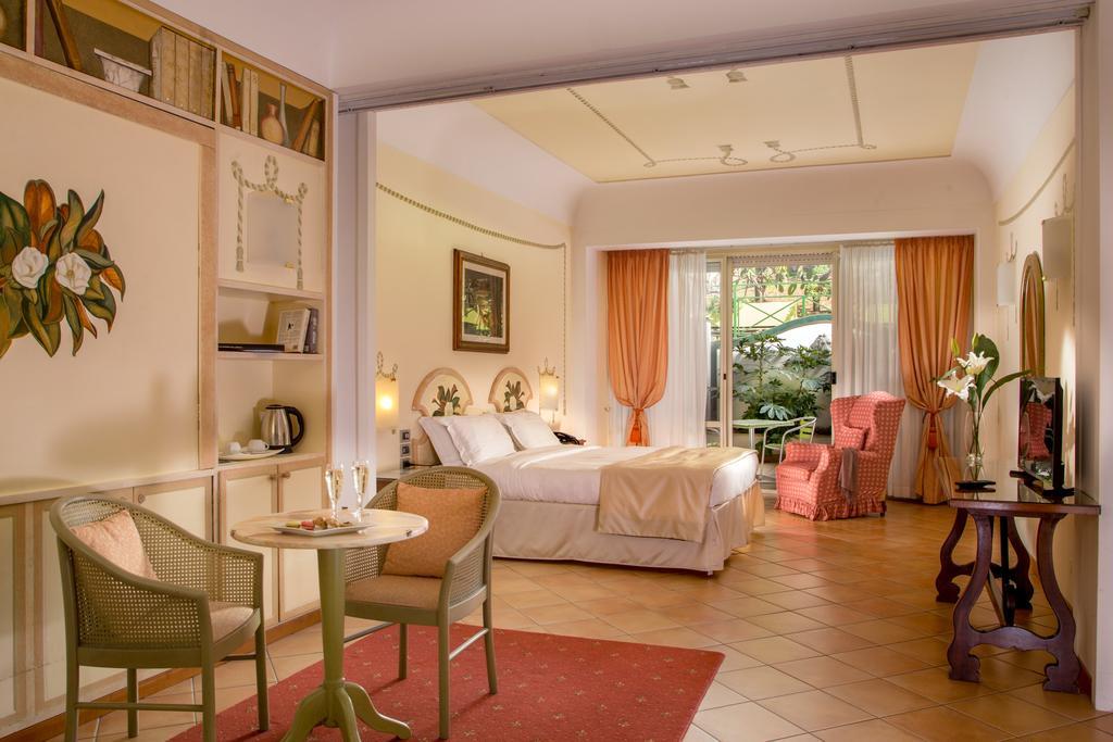 Hotel Shangri-La Roma By Omnia Hotels Екстериор снимка